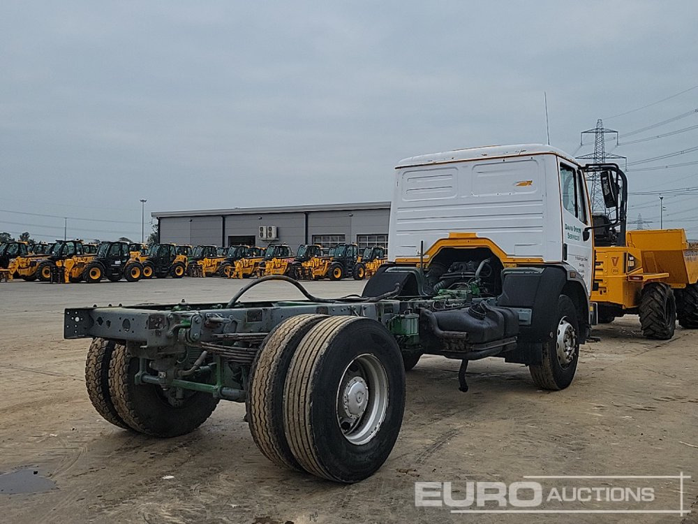 1994 Mercedes 1820K - Truk sasis: gambar 5 1994 Mercedes 1820K - Truk sasis: gambar 5
