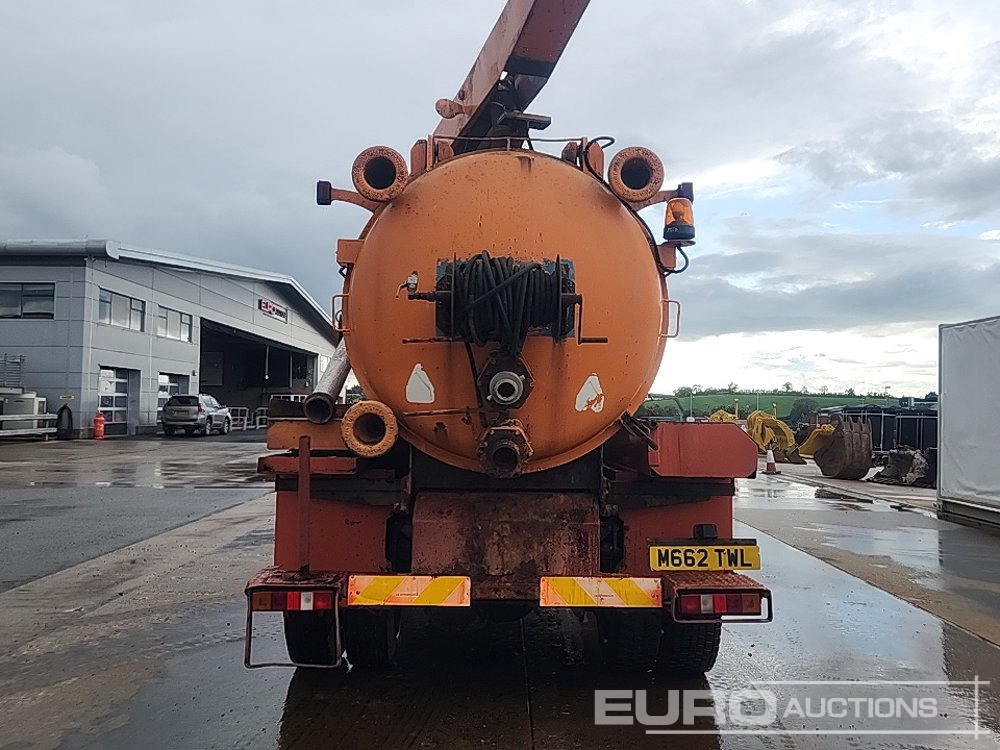 1995 Volvo FL6 14 - Truk tangki: gambar 4 1995 Volvo FL6 14 - Truk tangki: gambar 4