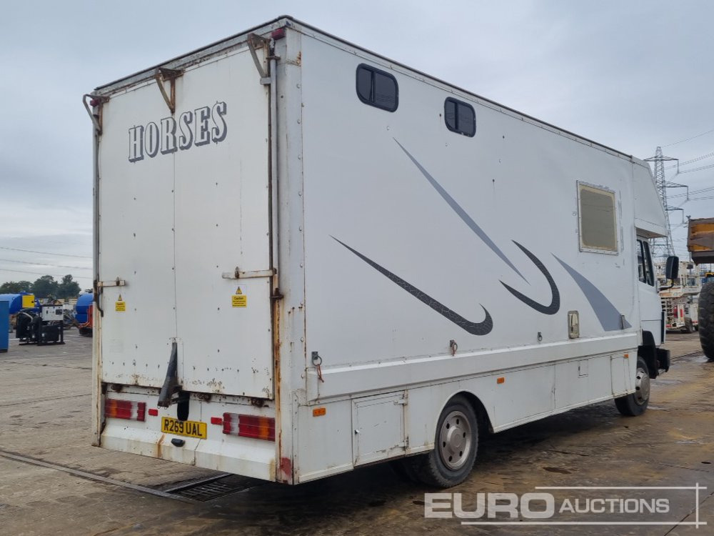 1998 Mercedes 814 - Truk pengangkut kuda: gambar 5 1998 Mercedes 814 - Truk pengangkut kuda: gambar 5