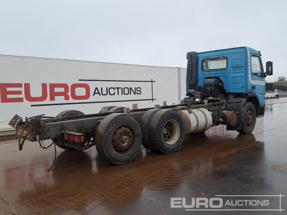 1999 Volvo FM7-290 - Truk sasis: gambar 5 1999 Volvo FM7-290 - Truk sasis: gambar 5