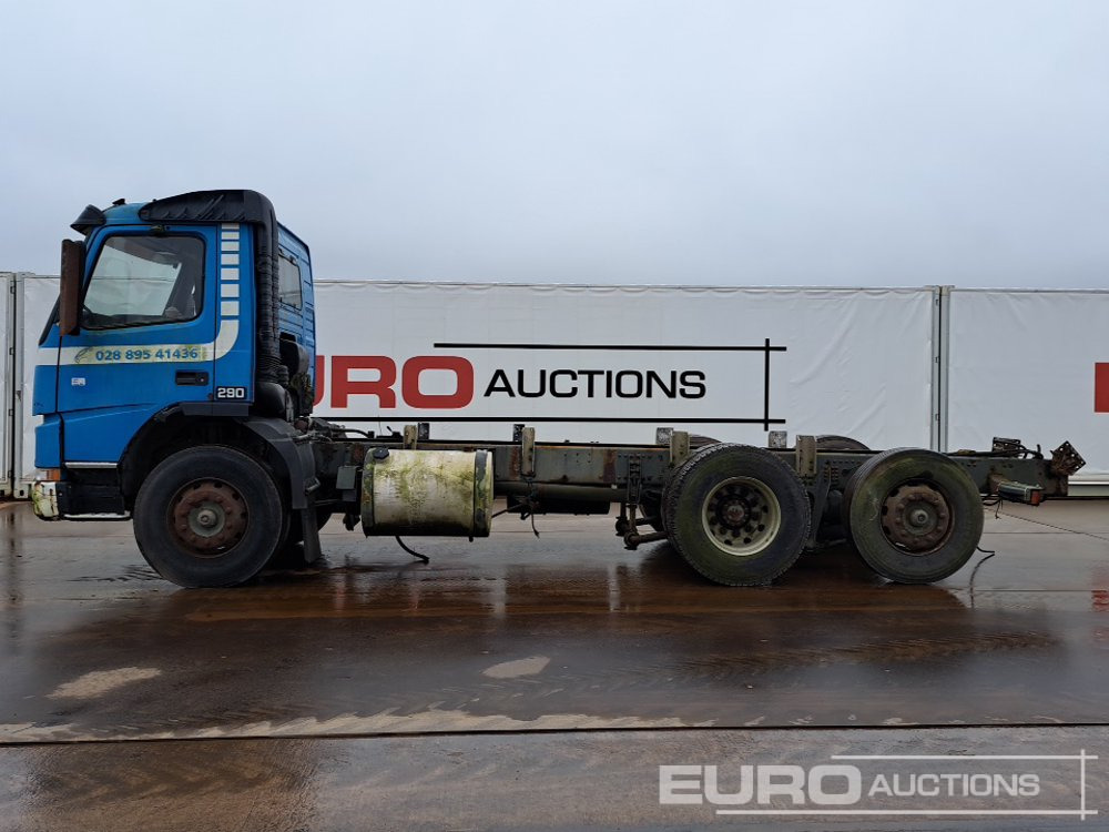 1999 Volvo FM7-290 - Truk sasis: gambar 2 1999 Volvo FM7-290 - Truk sasis: gambar 2