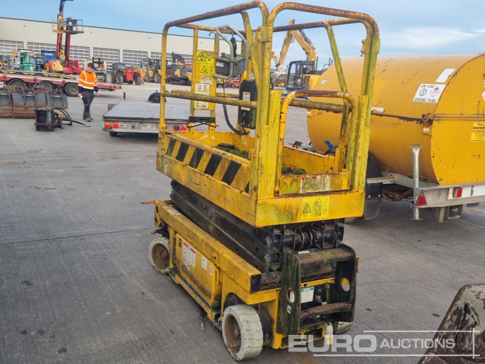 2000 Genie GS1930 - Platform pengangkat: gambar 4 2000 Genie GS1930 - Platform pengangkat: gambar 4