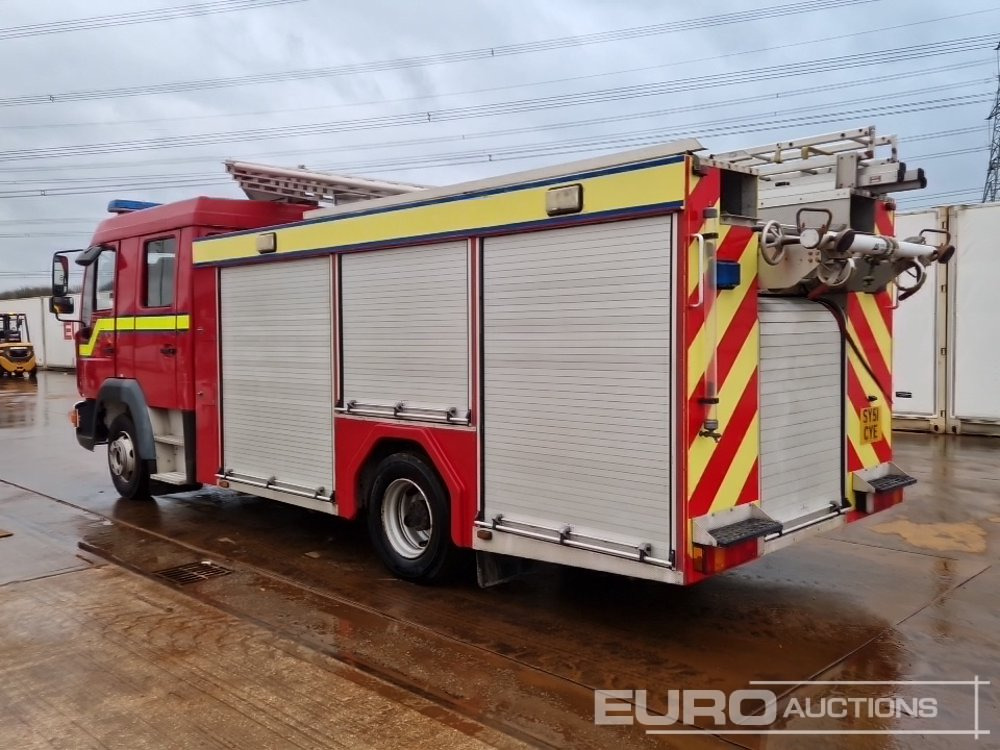 2001 MAN 4x2 Fire Engine, Manual Gearbox - Truk pemadam kebakaran: gambar 3 2001 MAN 4x2 Fire Engine, Manual Gearbox - Truk pemadam kebakaran: gambar 3