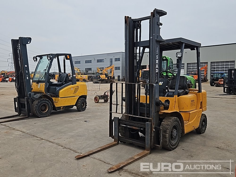 2003 CAT GP25K - Forklift LPG: gambar 1 2003 CAT GP25K - Forklift LPG: gambar 1