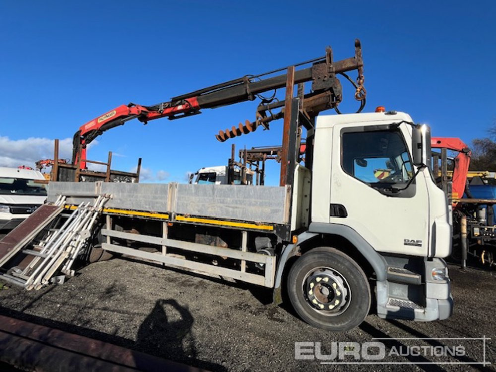 2004 DAF LF55.220 - Truk flatbed: gambar 5 2004 DAF LF55.220 - Truk flatbed: gambar 5