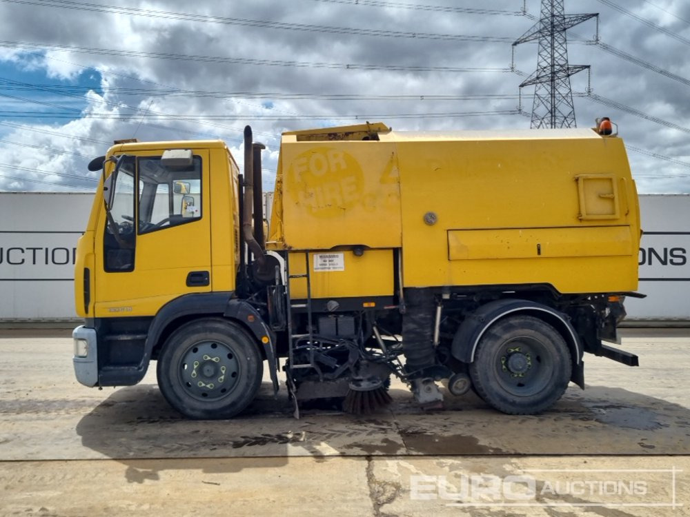 2004 Iveco ML130E18K - Penyapu jalan: gambar 2 2004 Iveco ML130E18K - Penyapu jalan: gambar 2