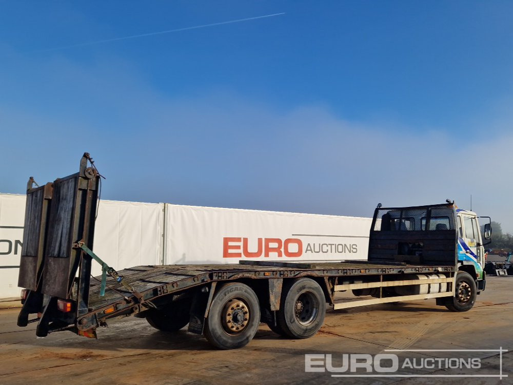 2005 Volvo FL220 - Truk flatbed: gambar 5 2005 Volvo FL220 - Truk flatbed: gambar 5