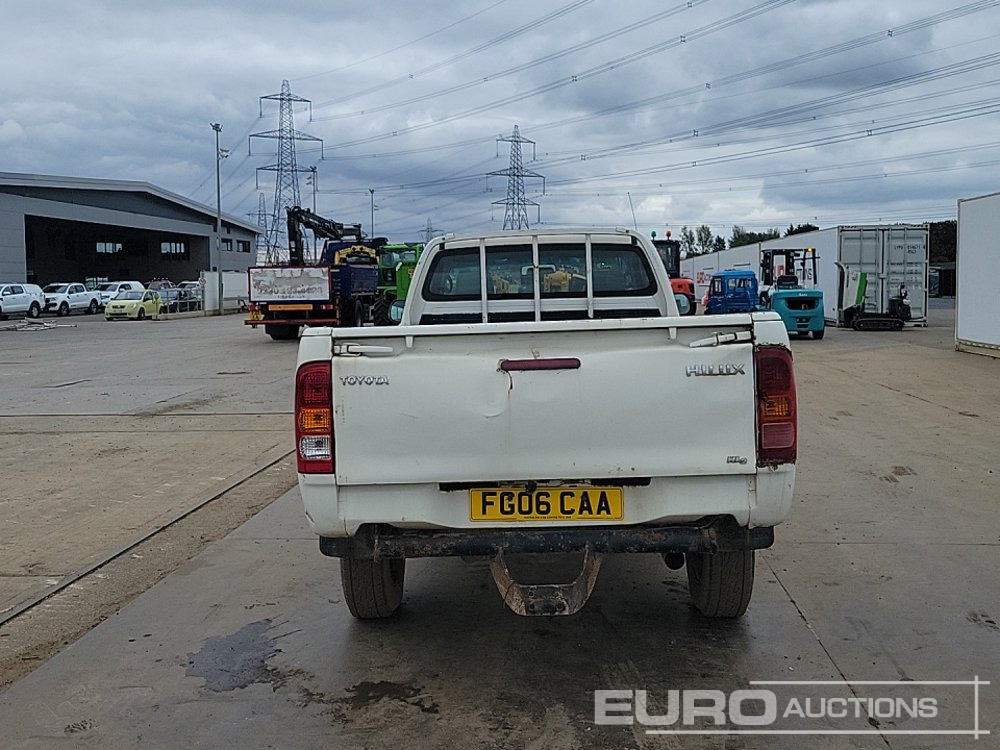 2006 Toyota Hilux D4D - Truk pikap: gambar 4 2006 Toyota Hilux D4D - Truk pikap: gambar 4