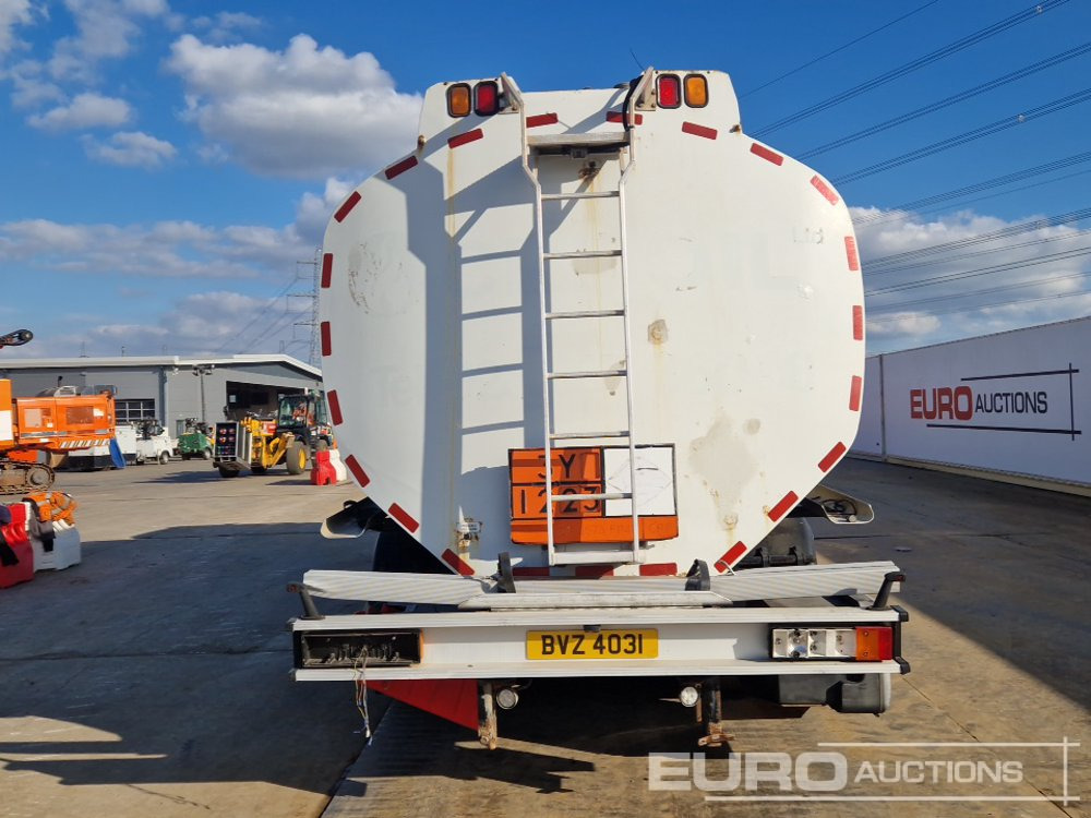 2007 Volvo FM300 - Truk tangki: gambar 4 2007 Volvo FM300 - Truk tangki: gambar 4