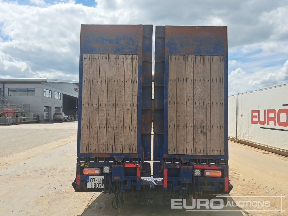 2007 Volvo FM9 - Truk flatbed: gambar 4 2007 Volvo FM9 - Truk flatbed: gambar 4