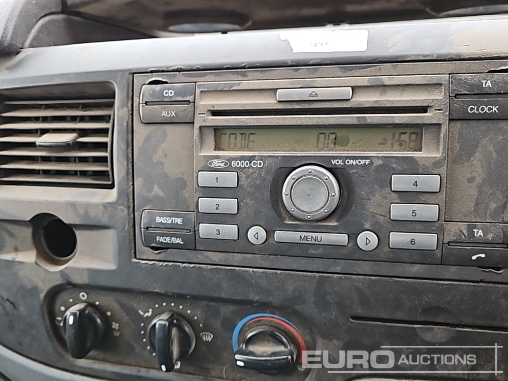 Van flatbed 2008 Ford Transit 350: gambar 30