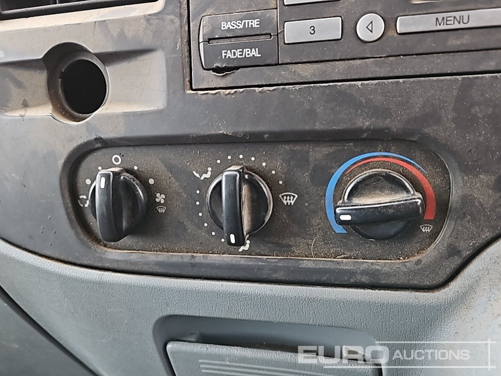 Van flatbed 2008 Ford Transit 350: gambar 29