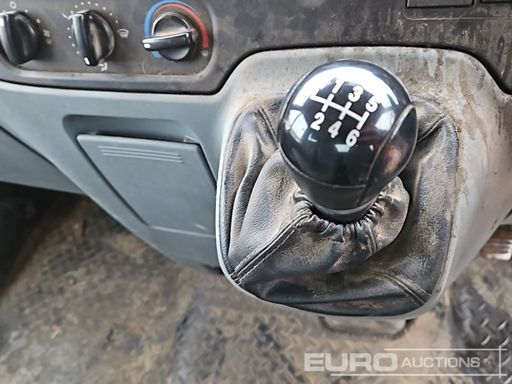 Van flatbed 2008 Ford Transit 350: gambar 28