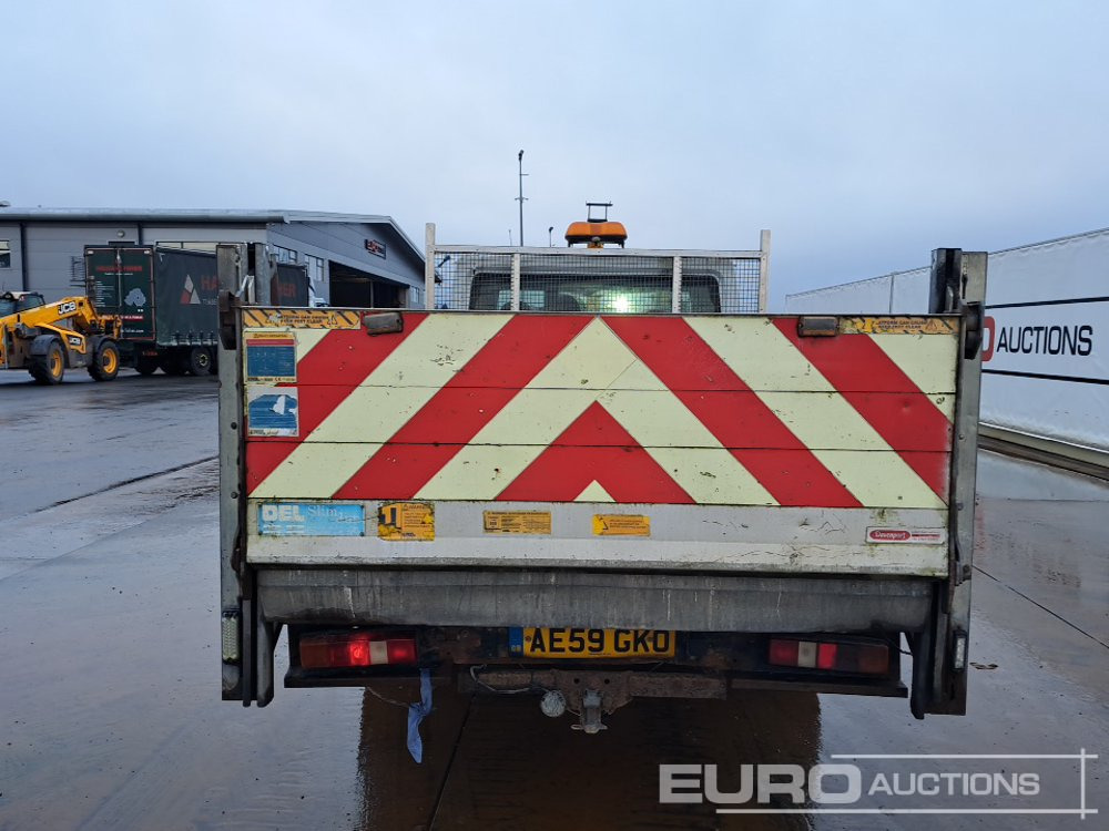 2009 Ford Transit - Van flatbed: gambar 4 2009 Ford Transit - Van flatbed: gambar 4