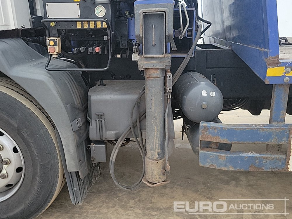 Truk flatbed untuk pengangkutan mesin berat 2009 Scania P270: gambar 21