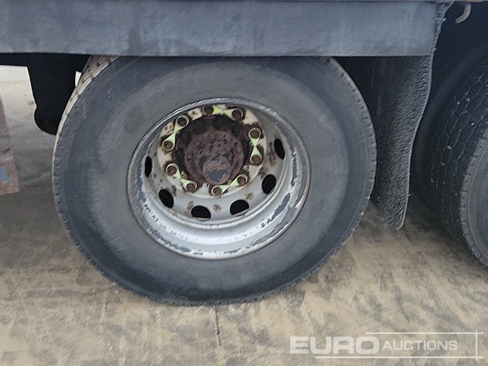 Truk flatbed untuk pengangkutan mesin berat 2009 Scania P270: gambar 10
