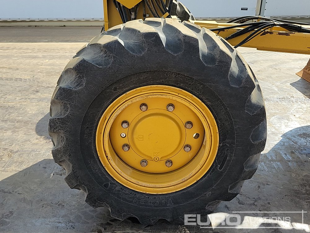 Grader 2011 CAT 140M2: gambar 9