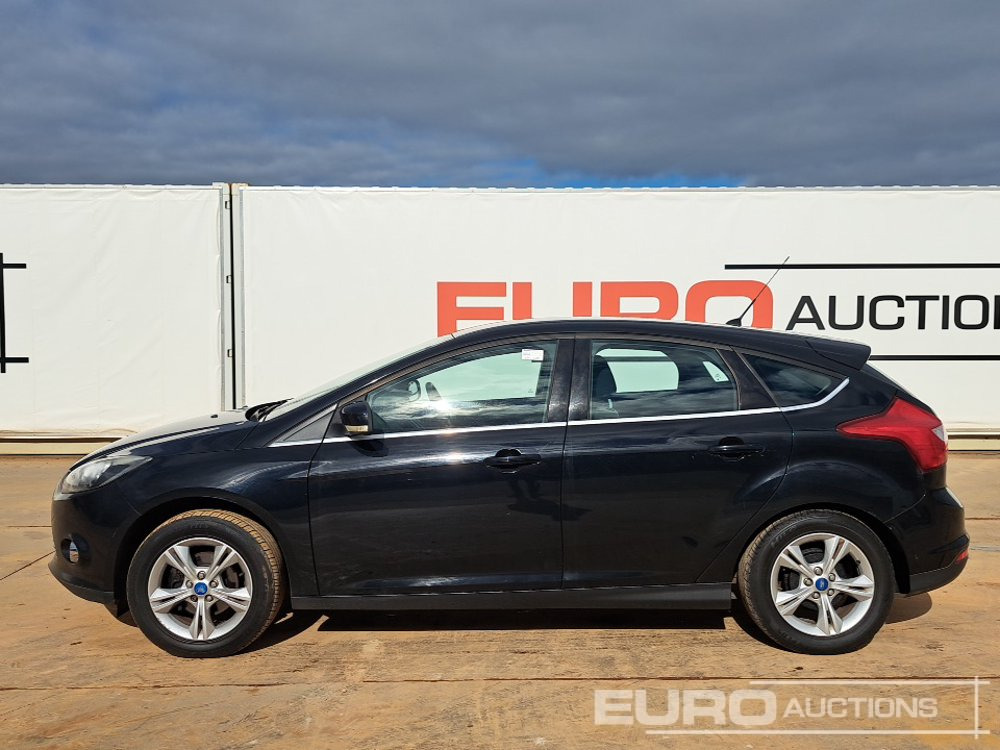 2011 Ford Focus - Mobil: gambar 2 2011 Ford Focus - Mobil: gambar 2