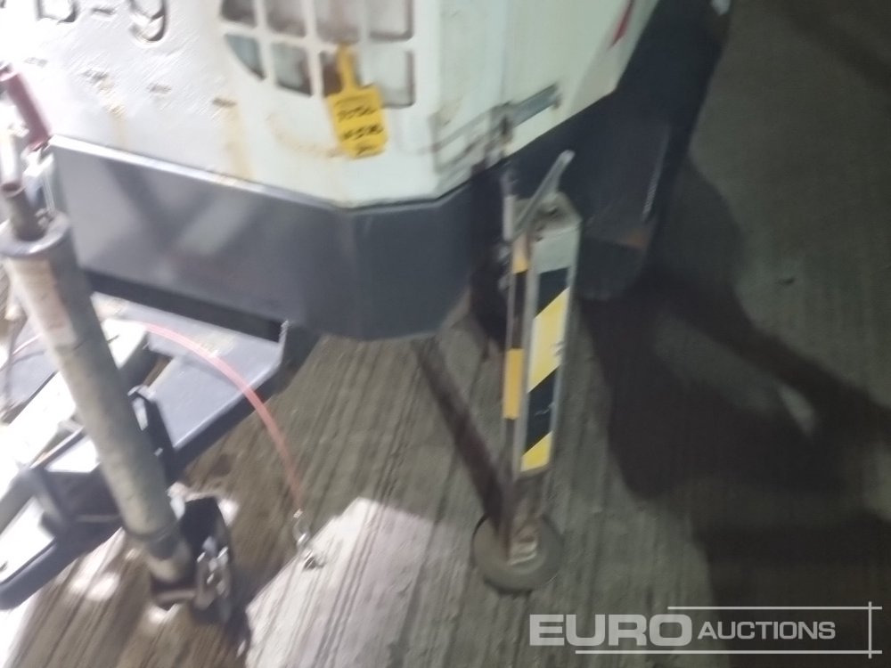 Menara penerangan 2011 Generac VB9: gambar 9