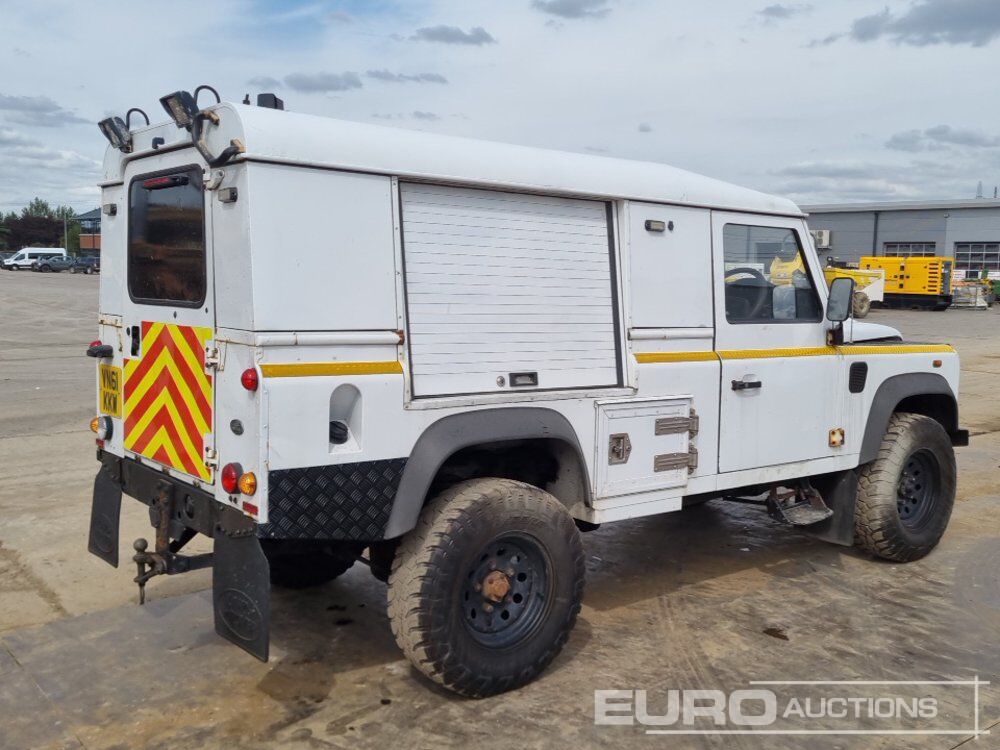 2011 Land Rover Defender - Mobil SUV: gambar 5 2011 Land Rover Defender - Mobil SUV: gambar 5