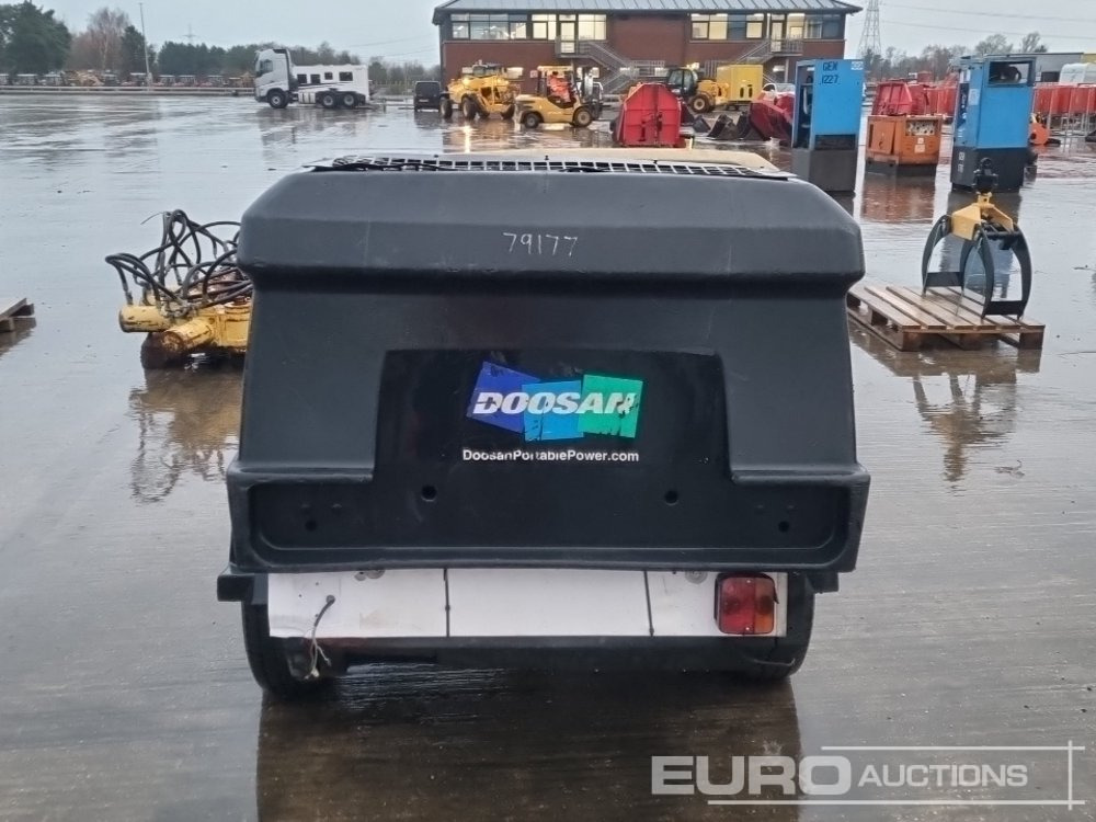 2012 Doosan 741+ 140CFM - Kompresor udara: gambar 4 2012 Doosan 741+ 140CFM - Kompresor udara: gambar 4