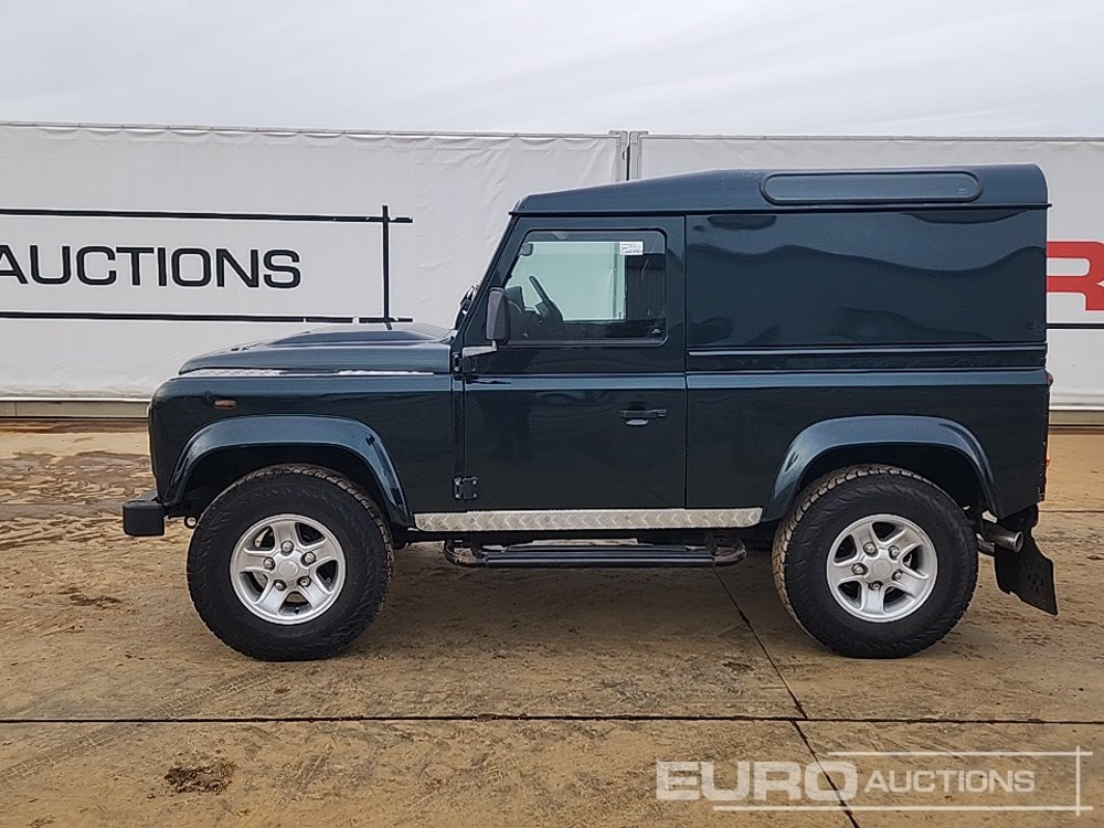 2012 Land Rover Defender 90 - Mobil SUV: gambar 2 2012 Land Rover Defender 90 - Mobil SUV: gambar 2