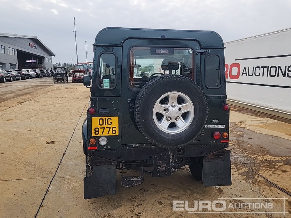 2012 Land Rover Defender 90 - Mobil SUV: gambar 4 2012 Land Rover Defender 90 - Mobil SUV: gambar 4