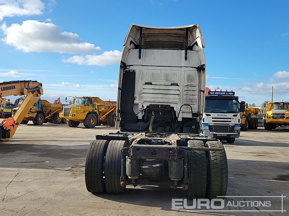 2012 MAN TGX26.440 - Truk sasis: gambar 4 2012 MAN TGX26.440 - Truk sasis: gambar 4