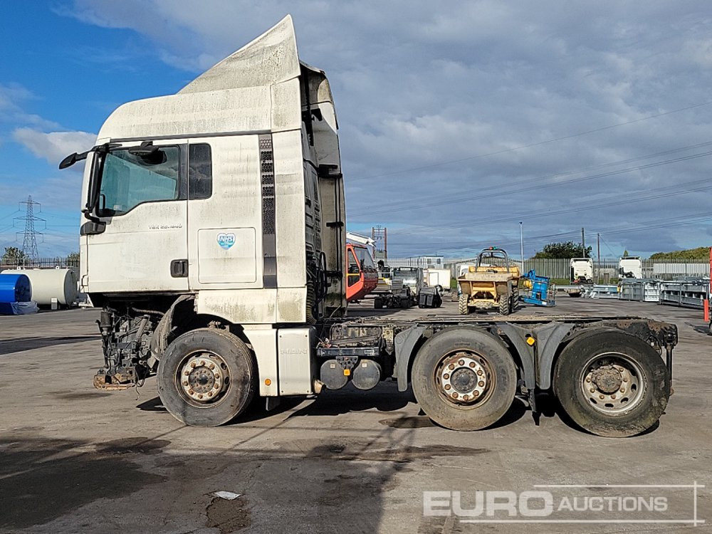2012 MAN TGX26.440 - Truk sasis: gambar 2 2012 MAN TGX26.440 - Truk sasis: gambar 2