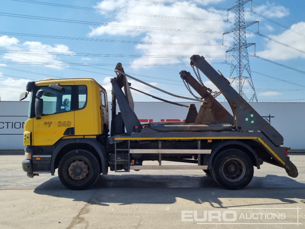 2012 Scania P230 - Truk skip loader: gambar 2 2012 Scania P230 - Truk skip loader: gambar 2