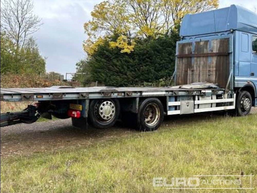 2013 DAF XF105 - Truk flatbed: gambar 3 2013 DAF XF105 - Truk flatbed: gambar 3