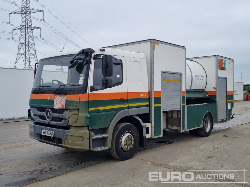 2013 Mercedes 1322 - Truk tangki: gambar 1 2013 Mercedes 1322 - Truk tangki: gambar 1