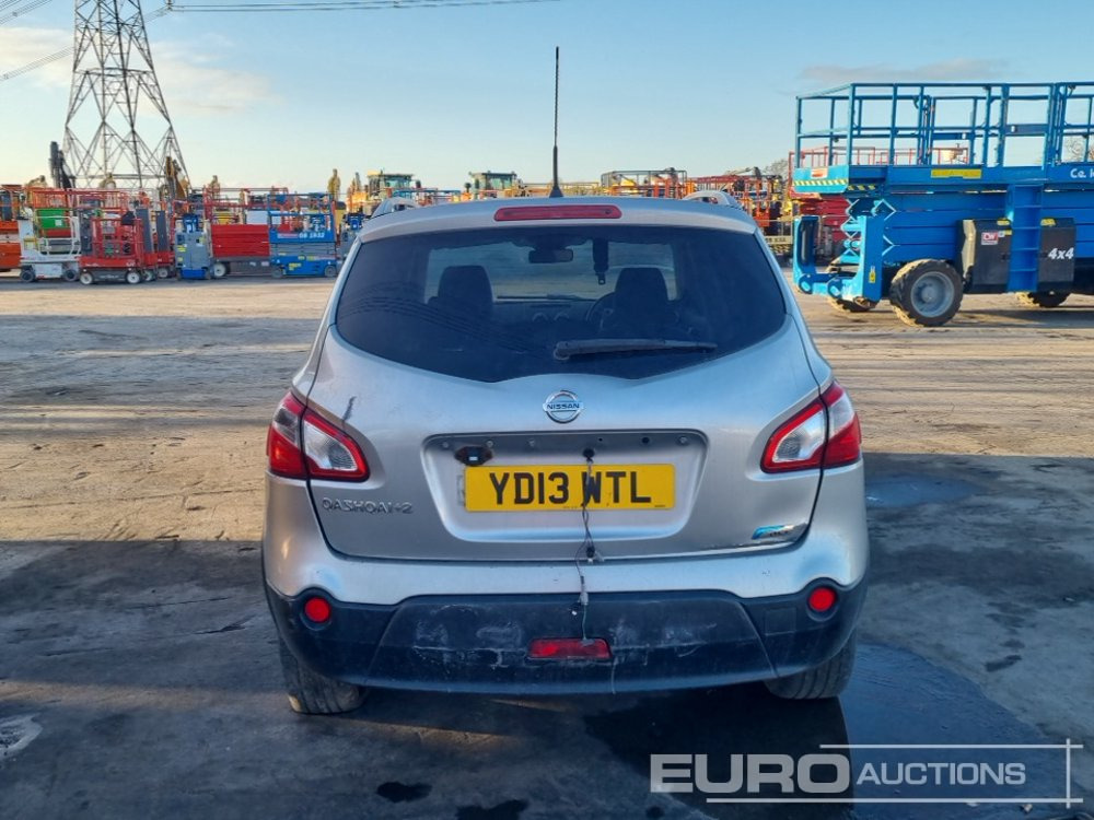 2013 Nissan QASHQAI +2 - Mobil: gambar 4 2013 Nissan QASHQAI +2 - Mobil: gambar 4