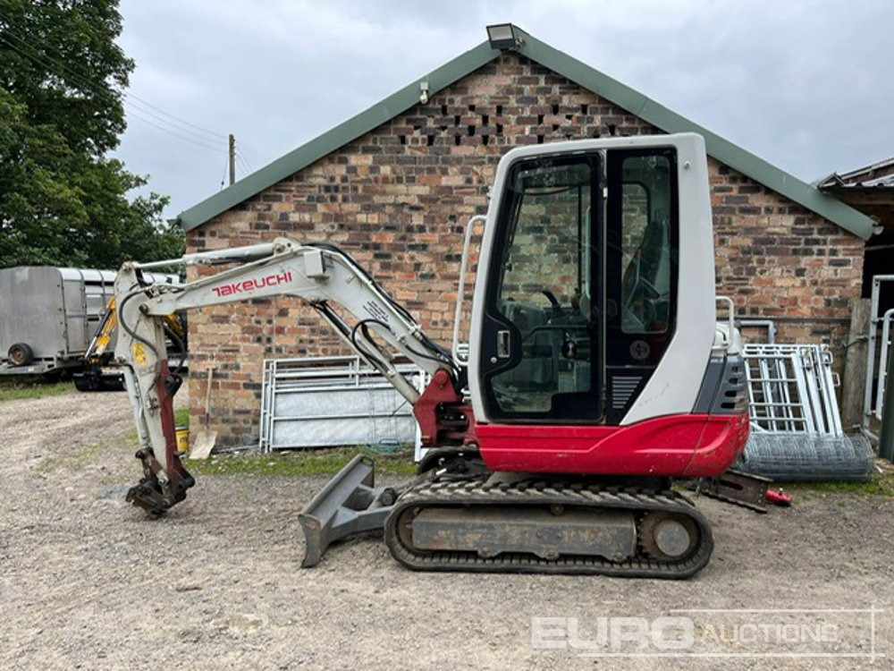 2013 Takeuchi TB228 - Ekskavator mini: gambar 2 2013 Takeuchi TB228 - Ekskavator mini: gambar 2