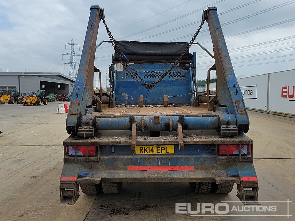 2014 MAN 18.250 - Truk skip loader: gambar 4 2014 MAN 18.250 - Truk skip loader: gambar 4