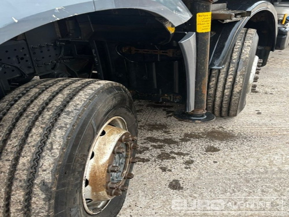 2014 Mercedes 3240 - Truk jungkit, Truk derek: gambar 5 2014 Mercedes 3240 - Truk jungkit, Truk derek: gambar 5