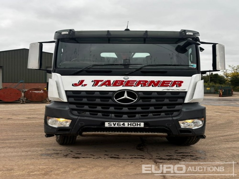 2014 Mercedes 3240 - Truk jungkit, Truk derek: gambar 4 2014 Mercedes 3240 - Truk jungkit, Truk derek: gambar 4