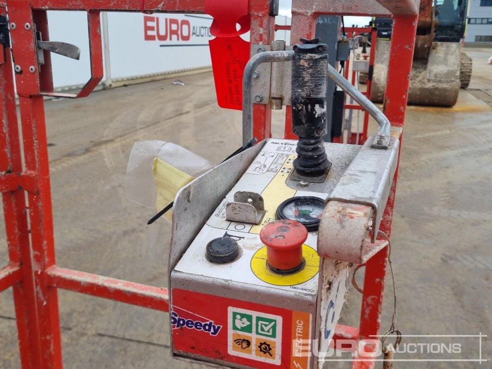 Platform pengangkat 2014 SkyJack SJ12: gambar 14 Platform pengangkat 2014 SkyJack SJ12: gambar 14