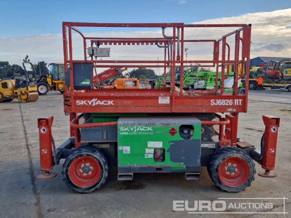 2014 SkyJack SJ6826RT - Platform pengangkat: gambar 4 2014 SkyJack SJ6826RT - Platform pengangkat: gambar 4