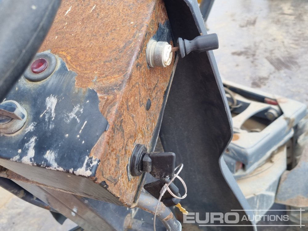 Tempat sampah mini 2014 Terex TA2SEH: gambar 30