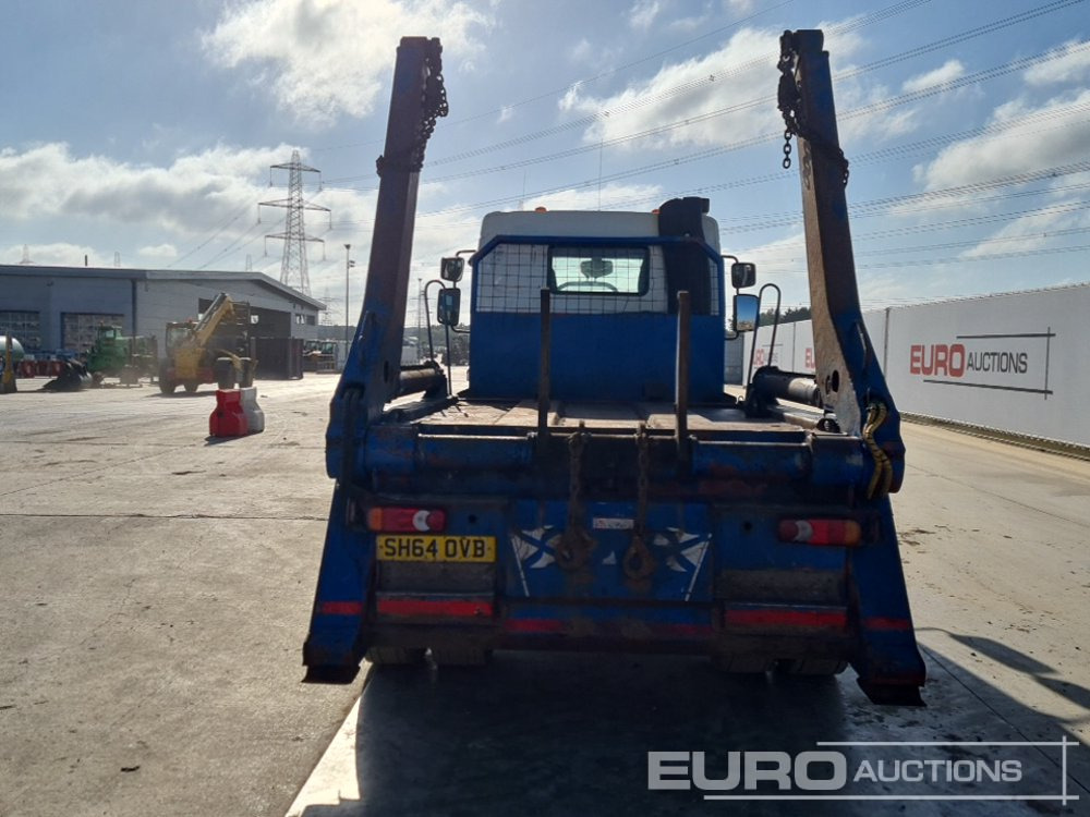 2015 DAF LF220 - Truk skip loader: gambar 4 2015 DAF LF220 - Truk skip loader: gambar 4