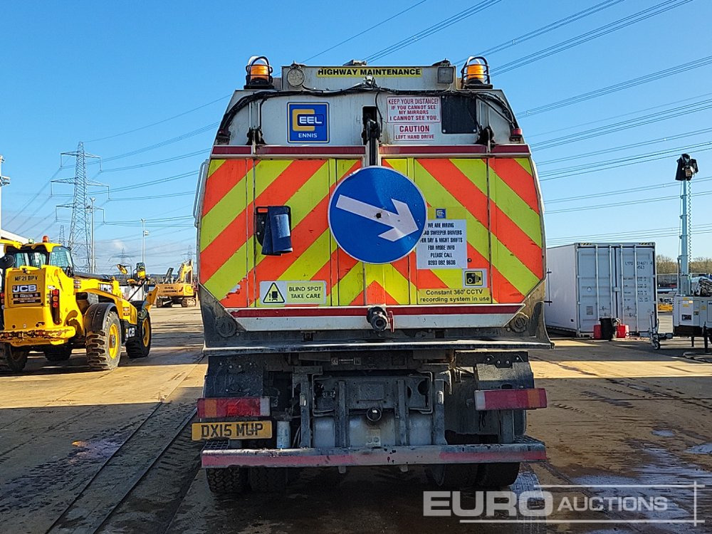 2015 DAF LF220 - Penyapu jalan: gambar 4 2015 DAF LF220 - Penyapu jalan: gambar 4