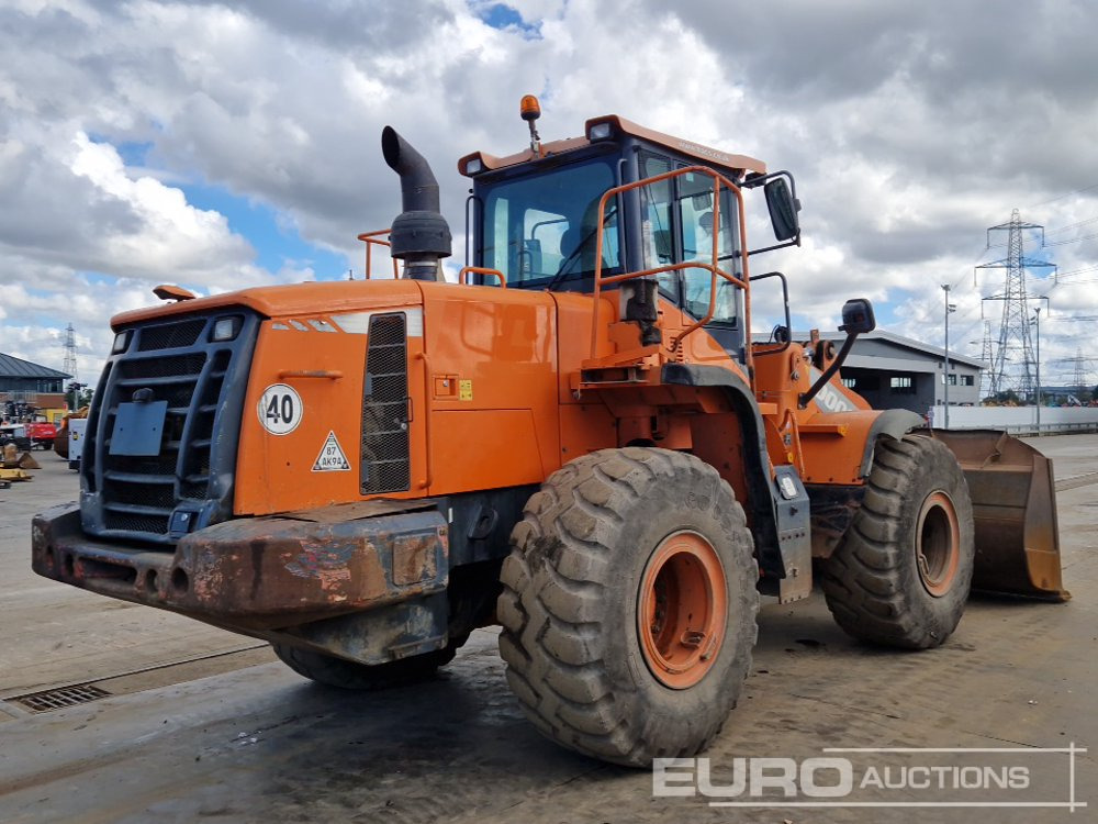 2015 Doosan DL300-3 - Wheel loader: gambar 5 2015 Doosan DL300-3 - Wheel loader: gambar 5