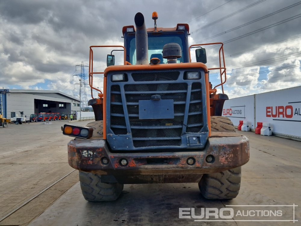 2015 Doosan DL300-3 - Wheel loader: gambar 4 2015 Doosan DL300-3 - Wheel loader: gambar 4