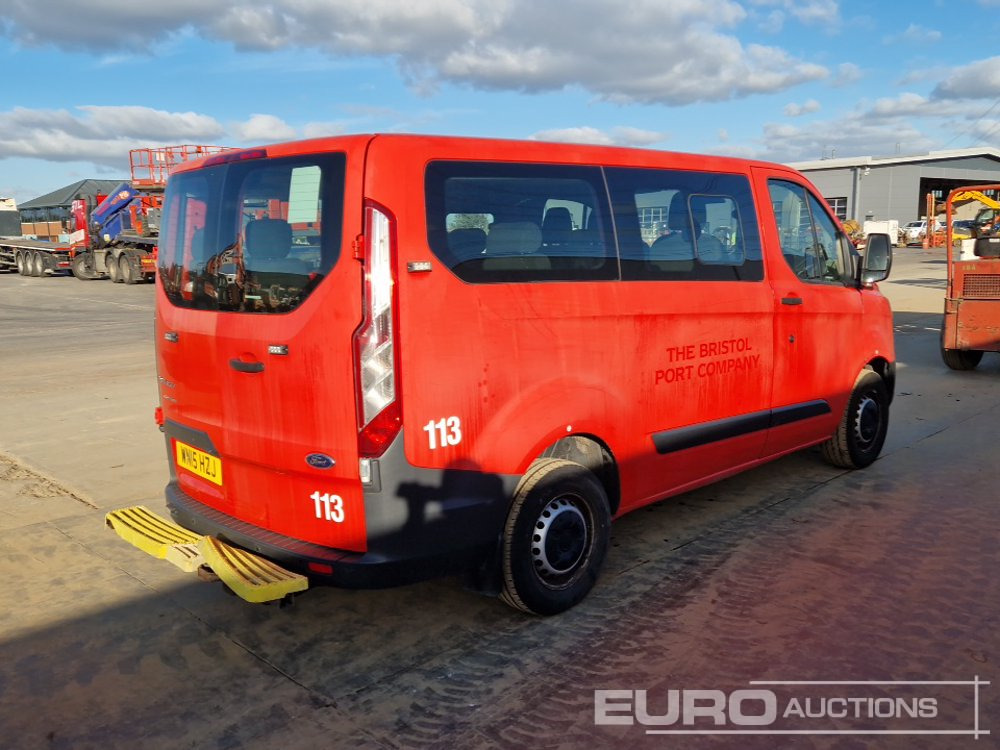 2015 Ford Transit Custom 310 - Van penumpang: gambar 5 2015 Ford Transit Custom 310 - Van penumpang: gambar 5
