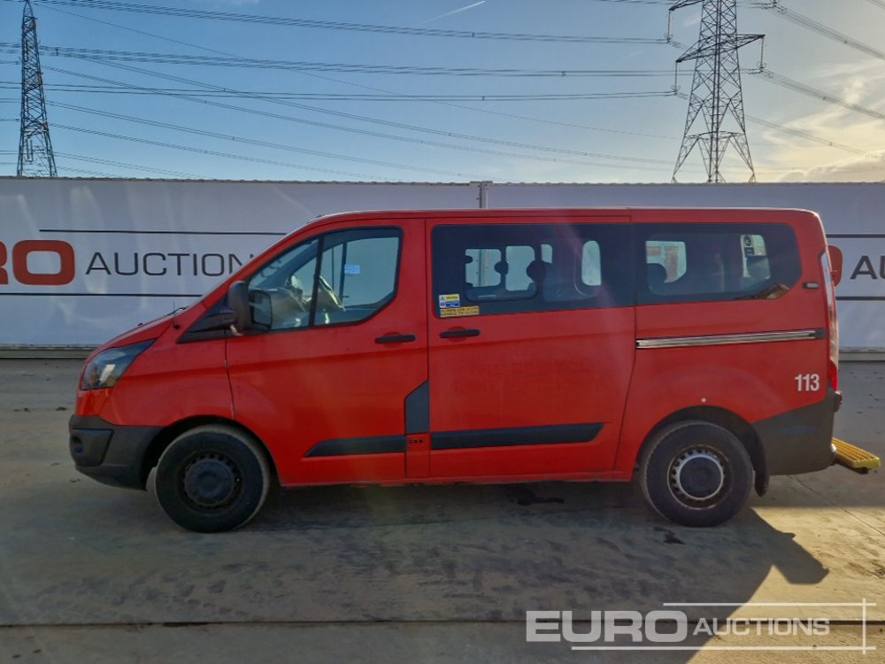 2015 Ford Transit Custom 310 - Van penumpang: gambar 2 2015 Ford Transit Custom 310 - Van penumpang: gambar 2