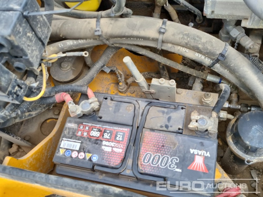 Roller 2015 JCB VMT380: gambar 19