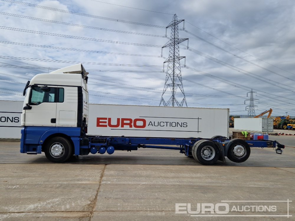 2015 MAN TGX26.440 - Truk sasis: gambar 2 2015 MAN TGX26.440 - Truk sasis: gambar 2