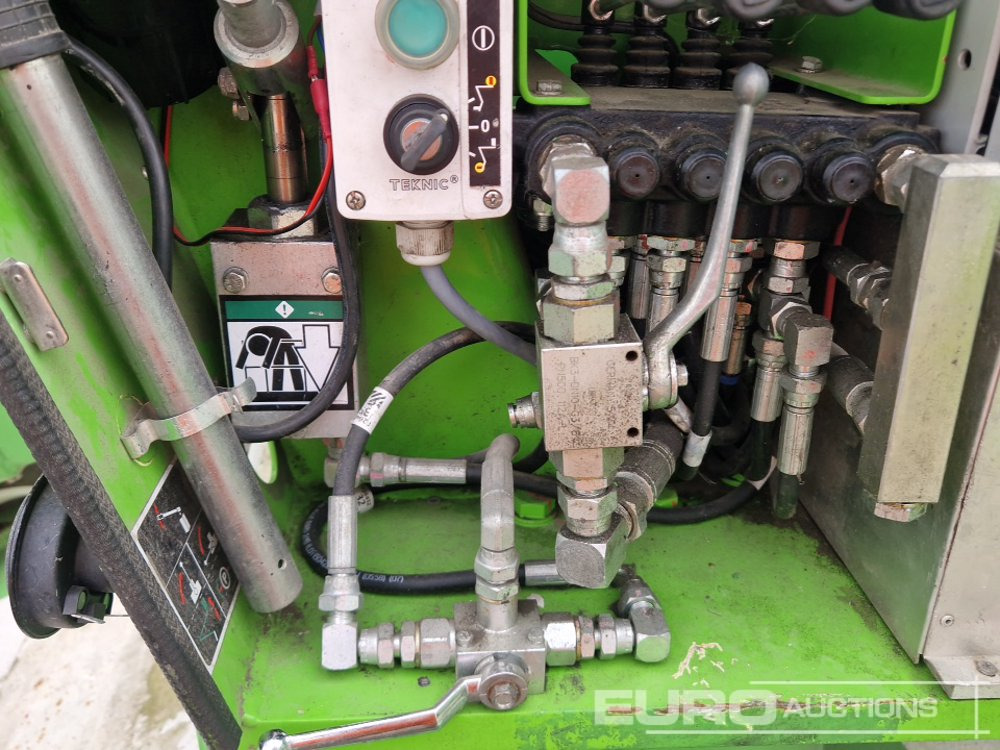 Platform pengangkat 2015 Niftylift HR12NDE MK1B: gambar 38