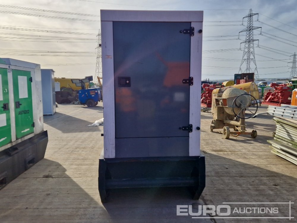 2015 SDMO R330C3 - Genset: gambar 4 2015 SDMO R330C3 - Genset: gambar 4